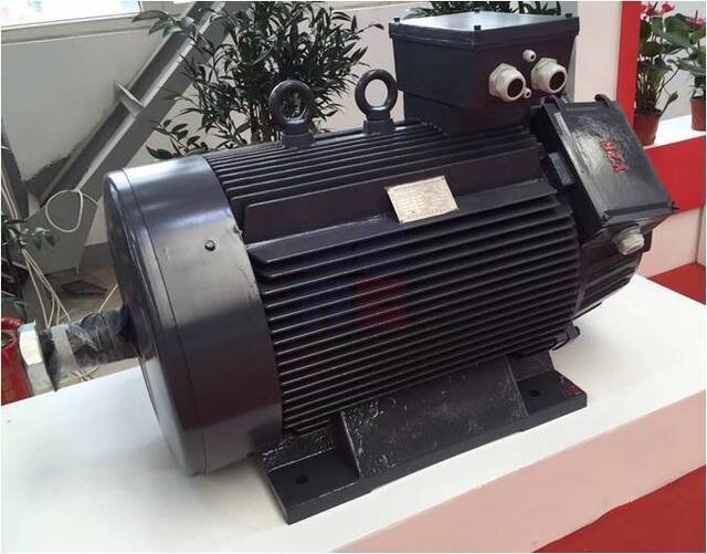 YZR系列起重及冶金用繞線轉(zhuǎn)子三相異步電動(dòng)機(jī)(機(jī)座號(hào)112-560)